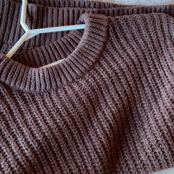 Aritzia // Wilfred Essential Chenille Sweater - Picture 2 of 11